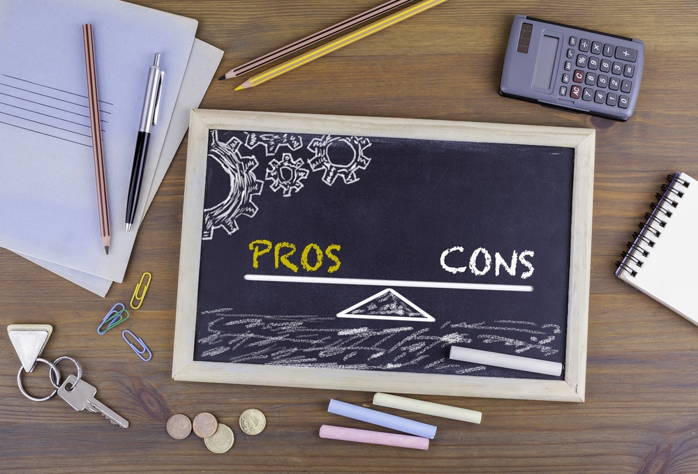 pros and cons of Invoice Factoring
