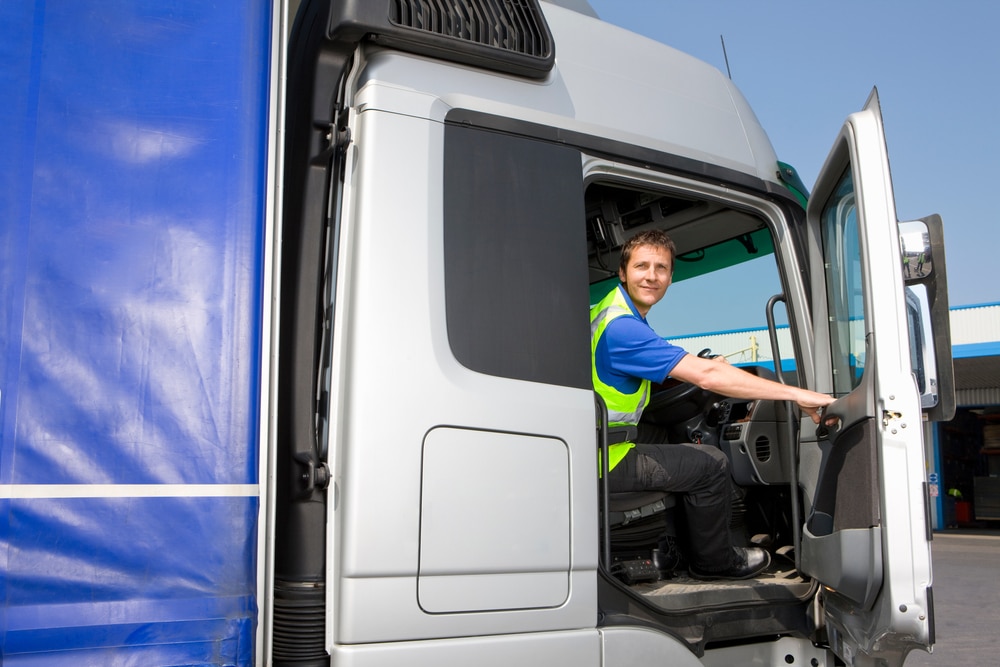 How to start haulage business in UK
