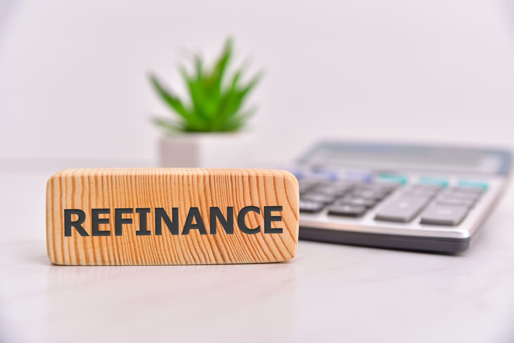 Refinancing and consolidating business debt
